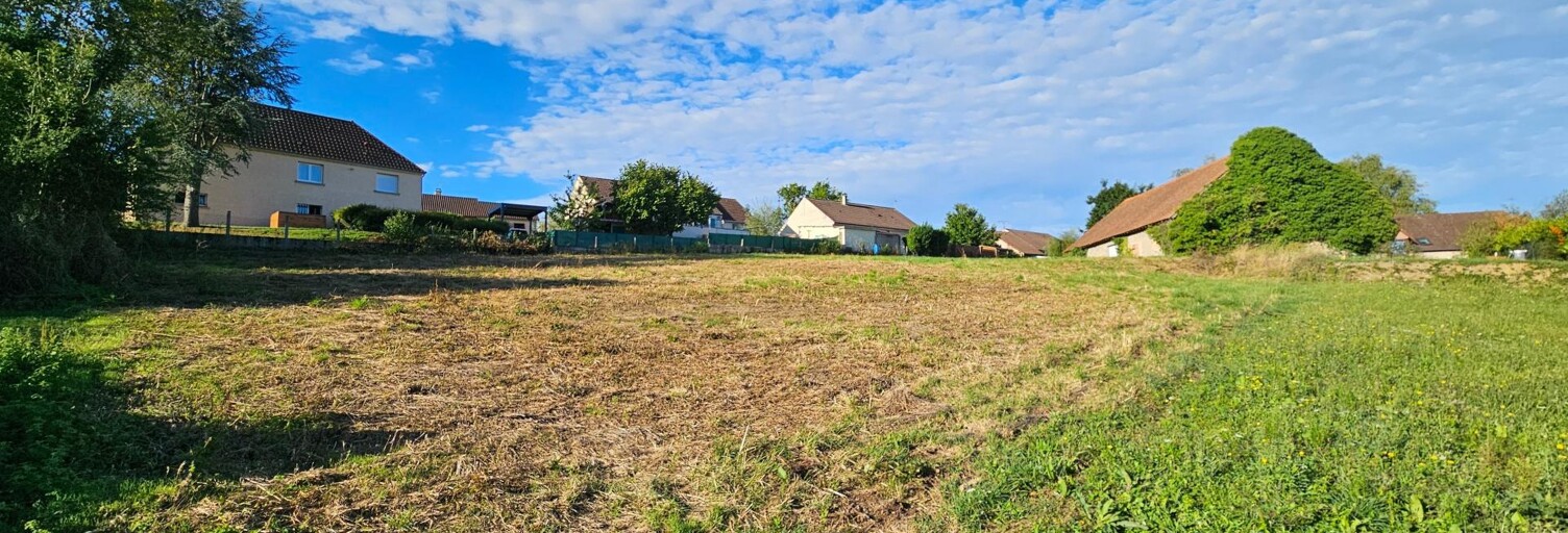 Terrain  1498 m² à vendre à Cusset (03300)