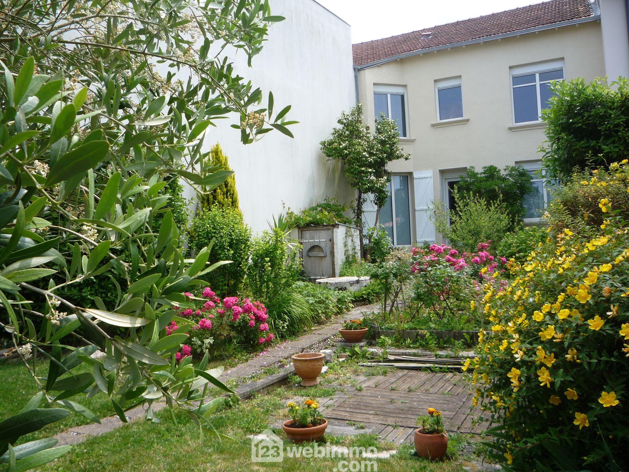 Agence immobilière de 123webimmo La Roche Ouest