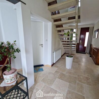 Maison 4 pièces 279900 €