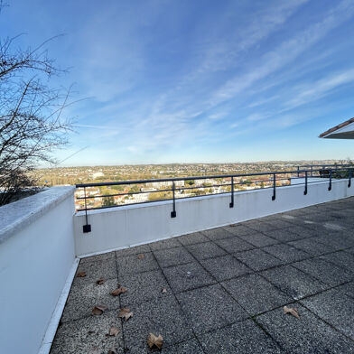 Appartement 5 pièces 393000 €