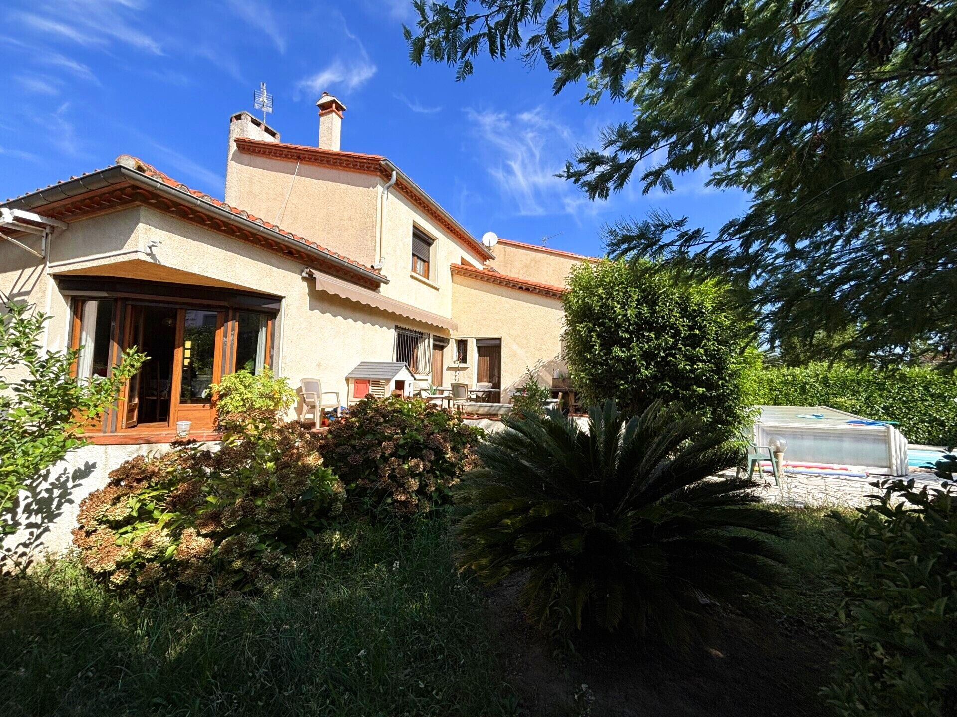 Villa / Maison  T6 à vendre Céret 66400
