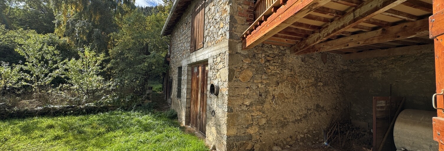 Maison 12 Pièces 200 m² à vendre à Belcaire (11340)