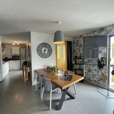 Appartement 4 pièces 352000 €