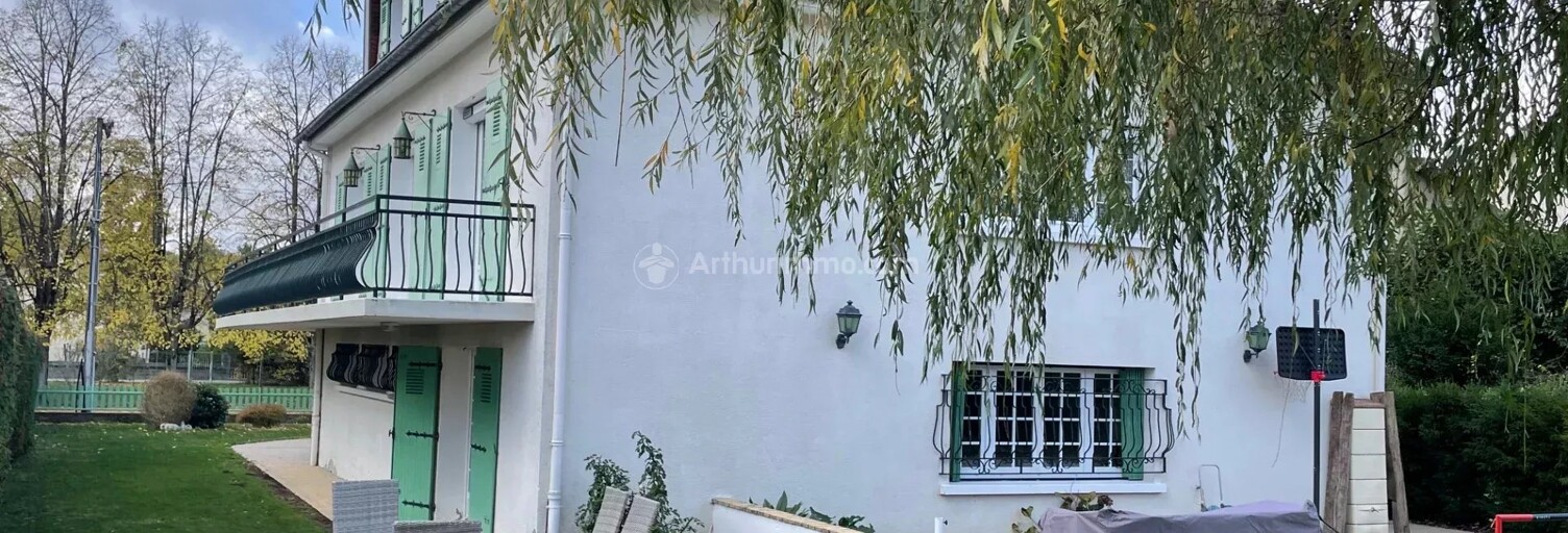 Maison 9 Pièces 267 m² à vendre à Neufchâteau (88300)