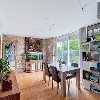 Appartement 5 pièces 274000 €