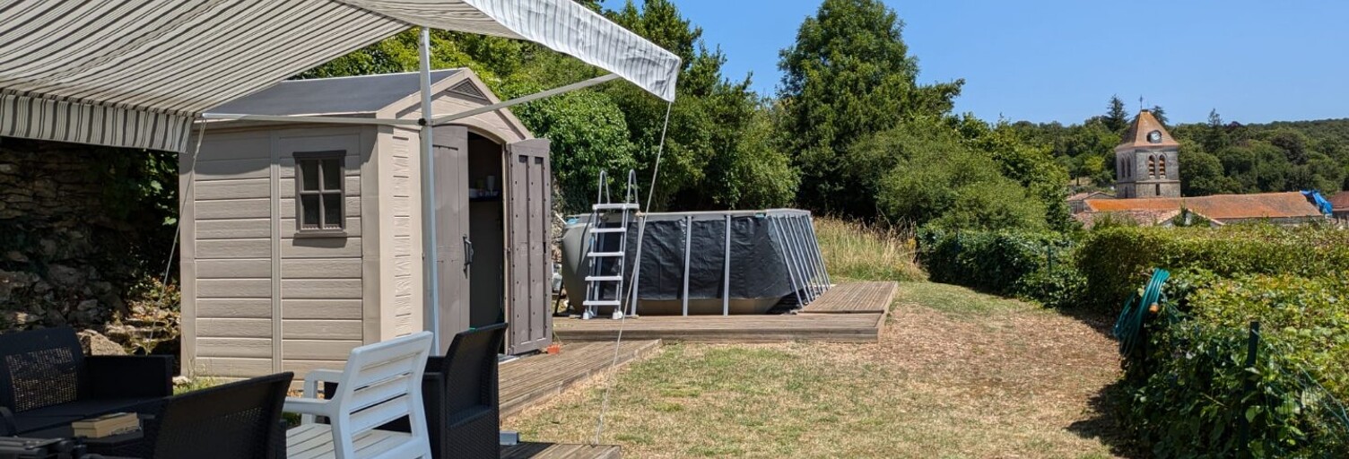 Maison 11 Pièces 300 m² à vendre à Nanteuil-en-Vallée (16700)