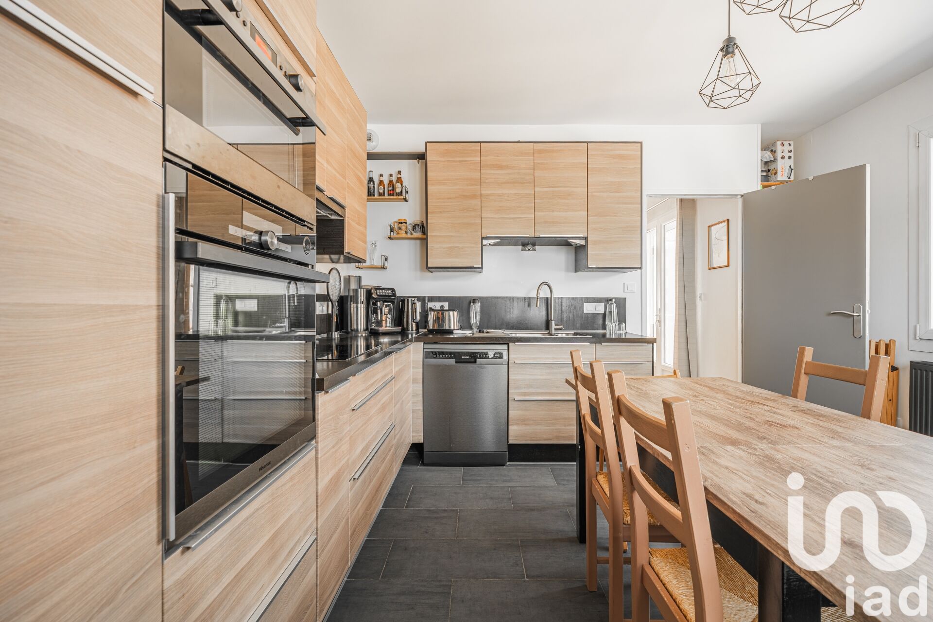 Vente Maison/villa 7 pièces - Photo 3