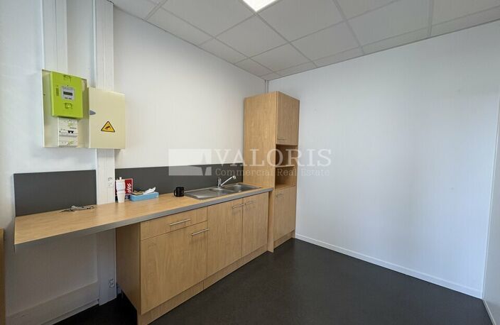 BUREAUX à LOUER — photo 5