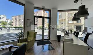 Bureau  375 m² à louer à Lyon 3 (69003)