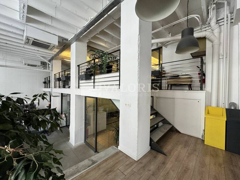 BUREAUX à LOUER — photo 1
