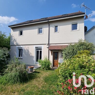Maison 7 pièces 360000 €