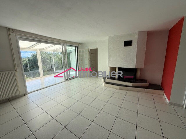 Villa / Maison  T5 à vendre Saint-Péray 07130