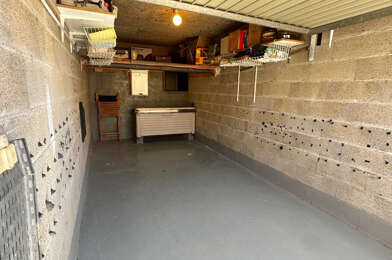 Garage  34000 €