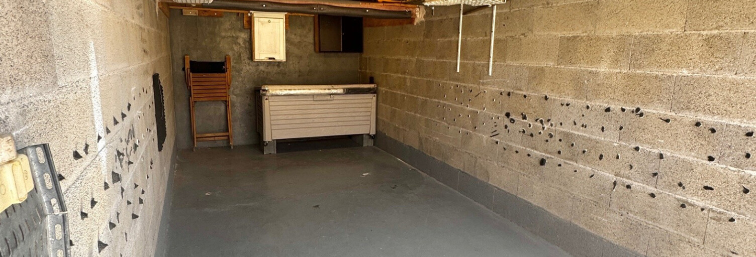 Garage  13 m² à vendre à Saint-Raphaël (83700)