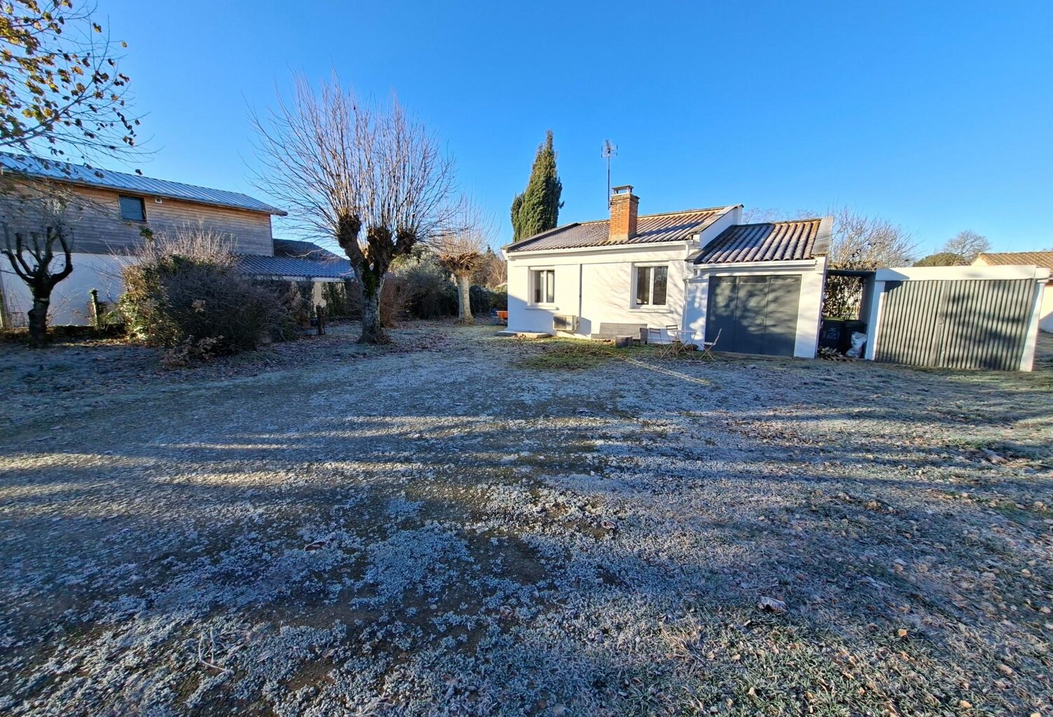 Maison T4 plein pied sur un terrain de 1152m² avec dépendance et garage — photo 1