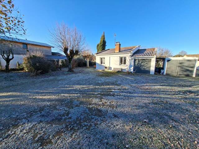 Maison T4 plein pied sur un terrain de 1152m² avec dépendance et garage — photo du bien