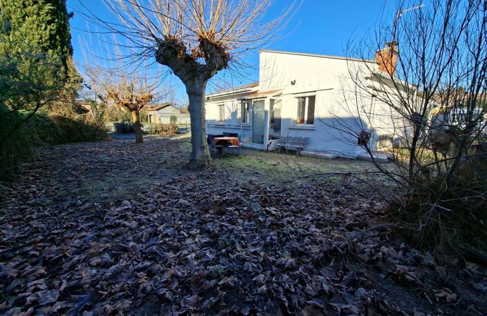 Maison T4 plein pied sur un terrain de 1152m² avec dépendance et garage — photo 2
