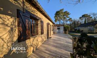 Maison 6 Pièces 200 m² à vendre à Saint-André-d'Allas (24200)