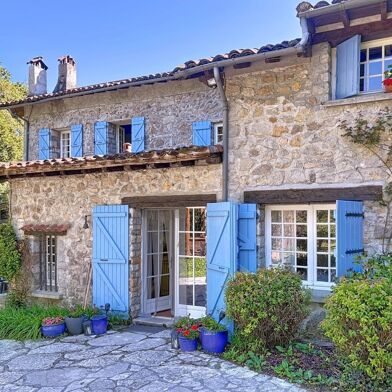 Maison 19 pièces 795000 €