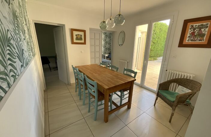 Villa — photo 5