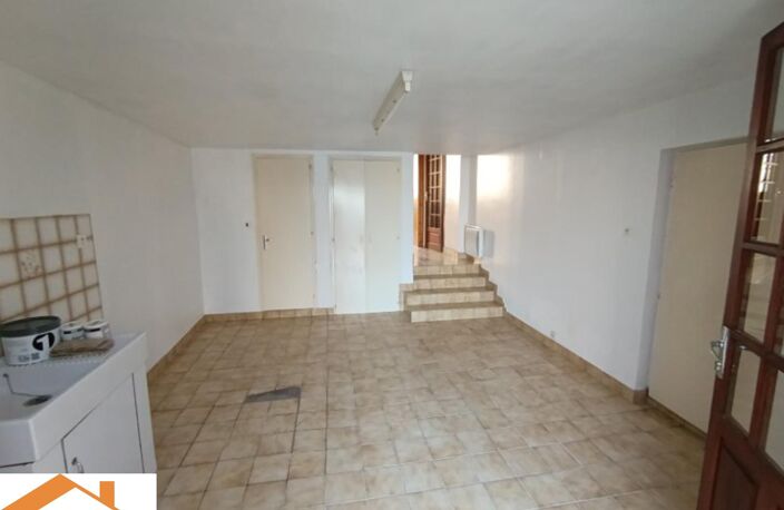 Vente maison 3 pièces 73 m² Bellevigny (85170) — photo 2