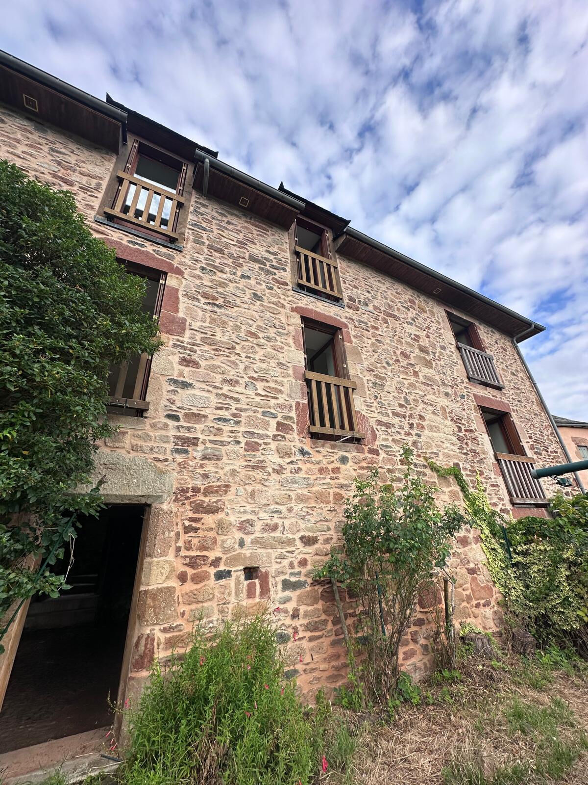 Villa / Maison  T5 à vendre Lassouts 12500