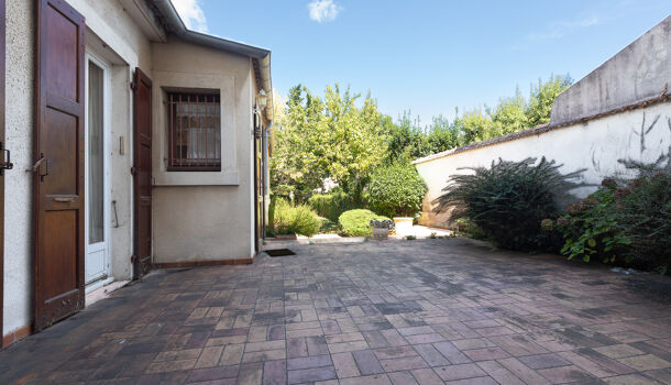 Villa / Maison 11 pièces  à vendre Valence 26000