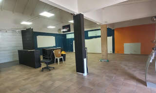 Commerce  169 m² à louer à Saint-François (97118)