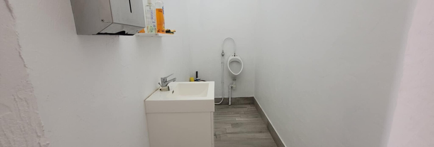 Commerce  169 m² à louer à Saint-François (97118)
