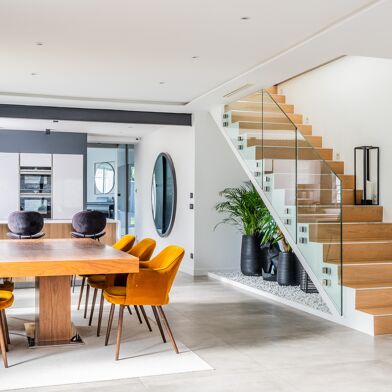 Maison 5 pièces 679000 €