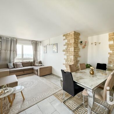 Appartement 4 pièces 145000 €