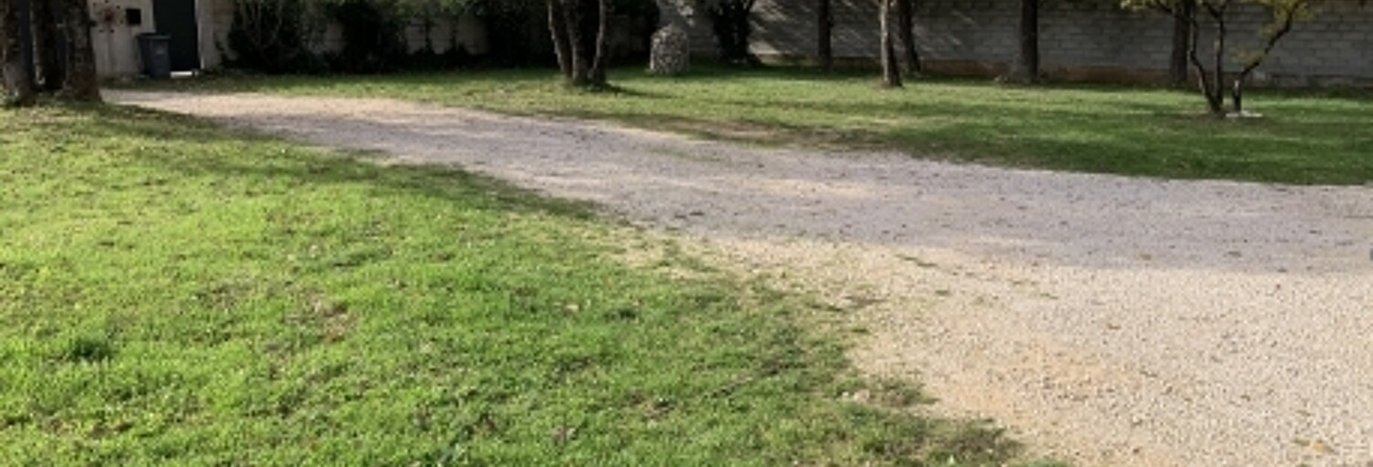 Terrain  757 m² à vendre à Garéoult (83136)
