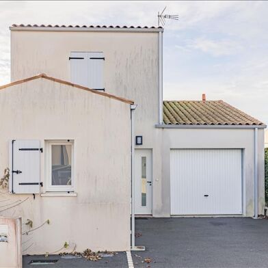 Maison 4 pièces 337600 €