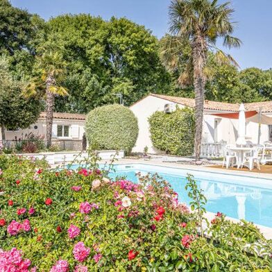 Maison 6 pièces 499900 €