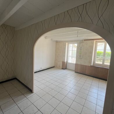 Maison 4 pièces 93415 €