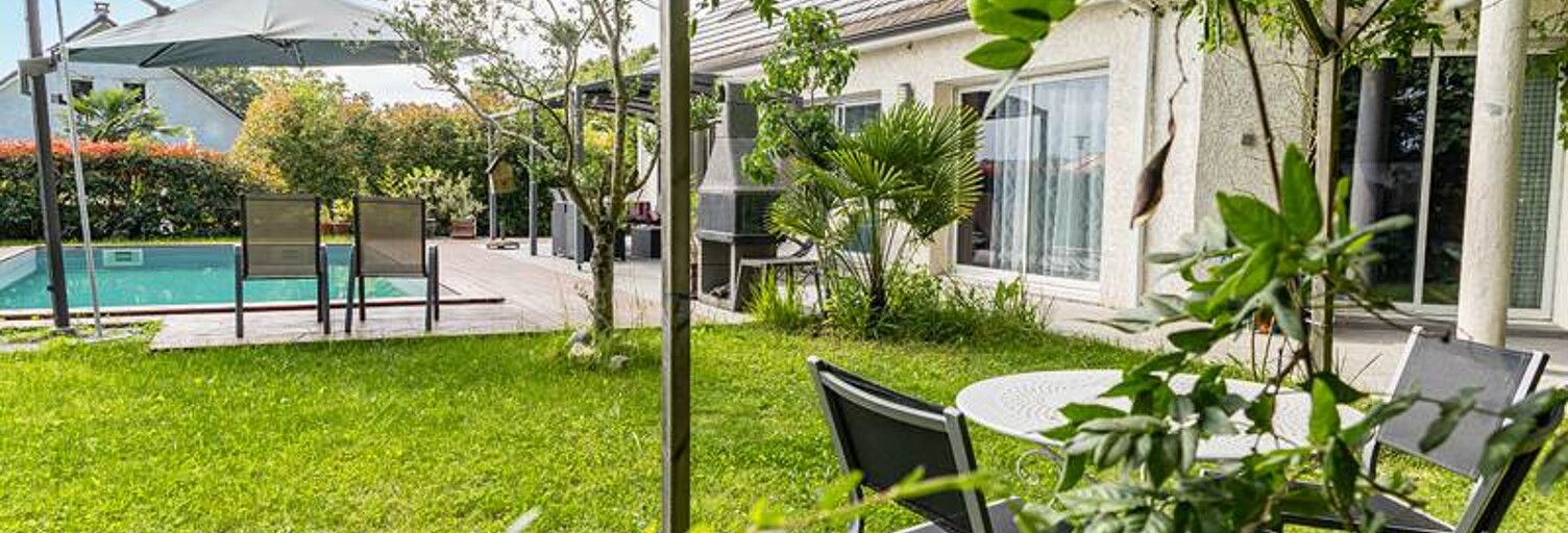 Maison 7 Pièces 220 m² à vendre à Ousse (64320)