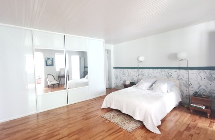 Maison en pierre de 5 pièces principales — photo 3