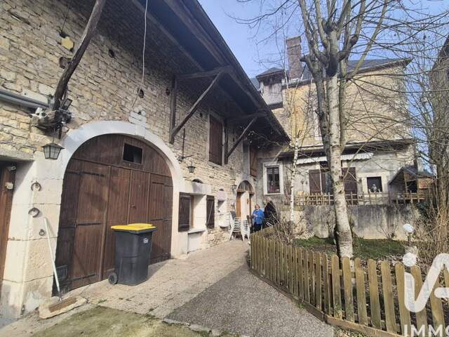 Vente Maison/villa 8 pièces — photo du bien
