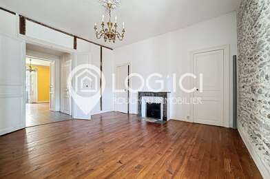 Appartement 7 pièces 318000 €