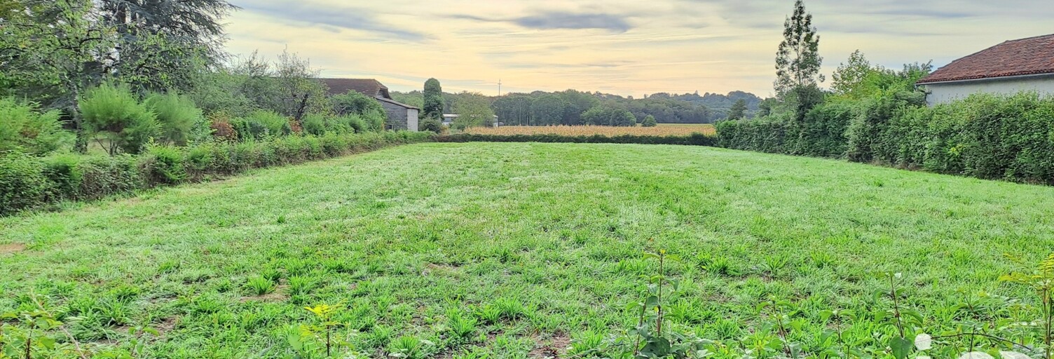Terrain  2100 m² à vendre à Pouyastruc (65350)