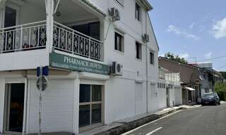 Commerce  106 m² à vendre à Port-Louis (97117)