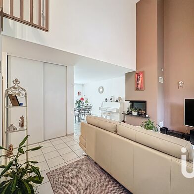 Maison 7 pièces 529000 €