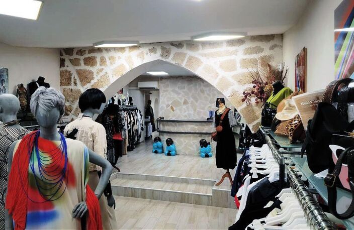Vente Boutique/Local commercial 110 m&sup2; — photo 3