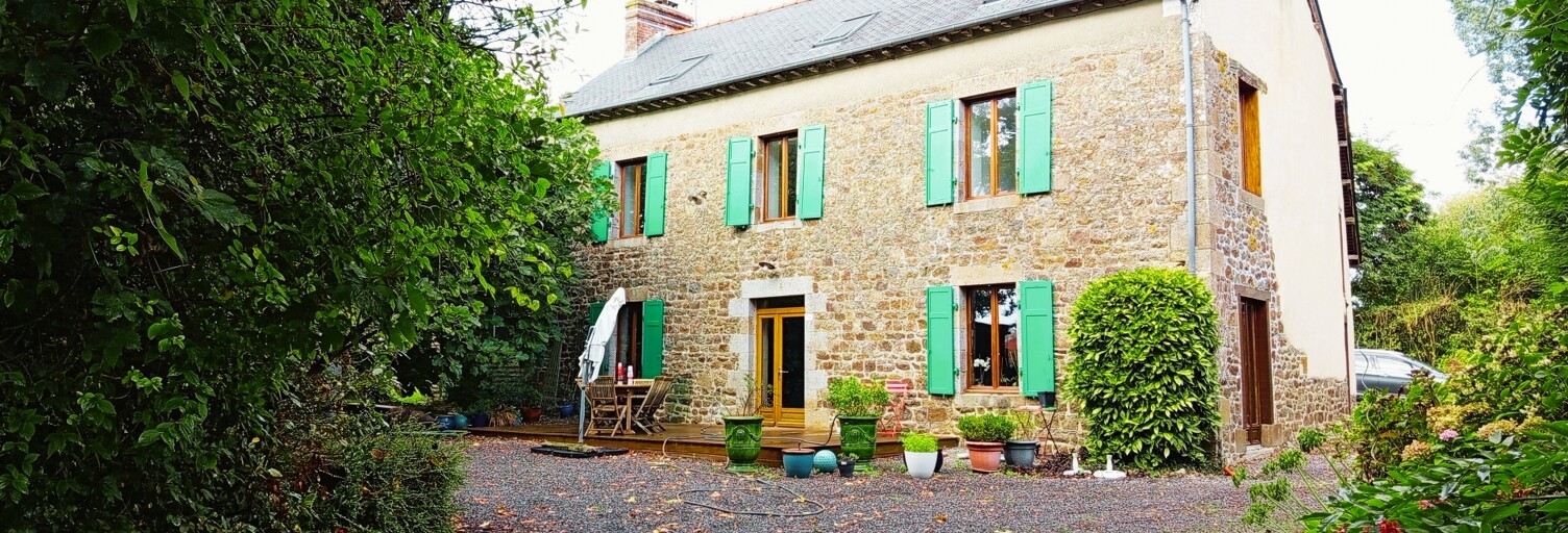 Maison 8 Pièces 234 m² à vendre à La Chapelle-Chaussée (35630)