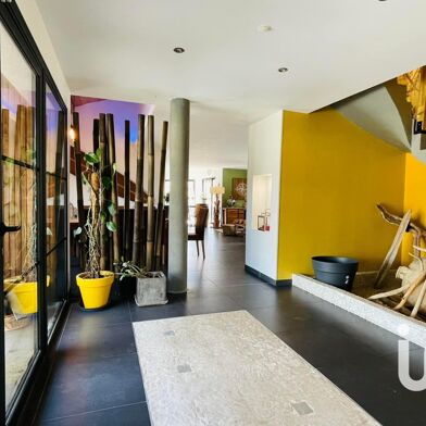 Maison 12 pièces 1370000 €