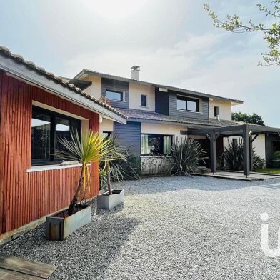 Maison 12 pièces 1370000 €