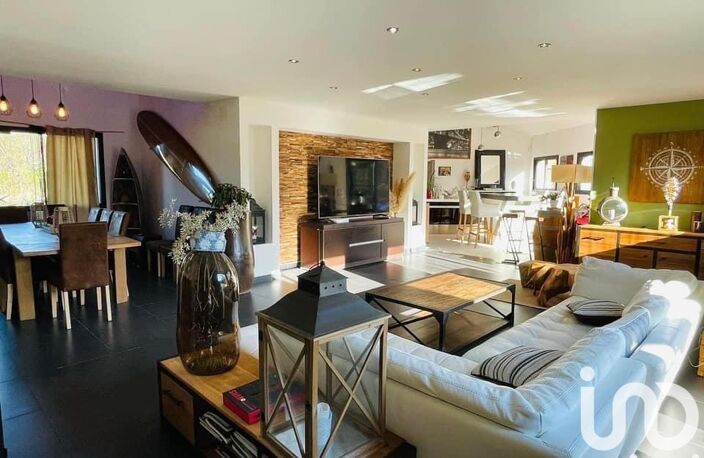 Vente Maison/villa 12 pièces — photo 3