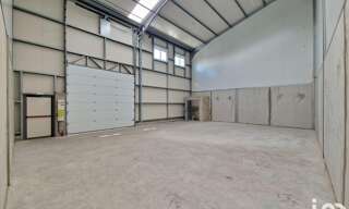 Commerce  125 m² à louer à Brie-Comte-Robert (77170)