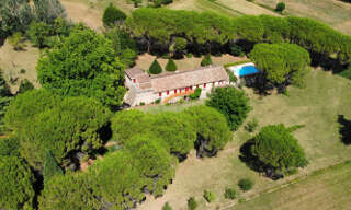 Maison 15 Pièces 260 m² à vendre à Villecroze (83690)