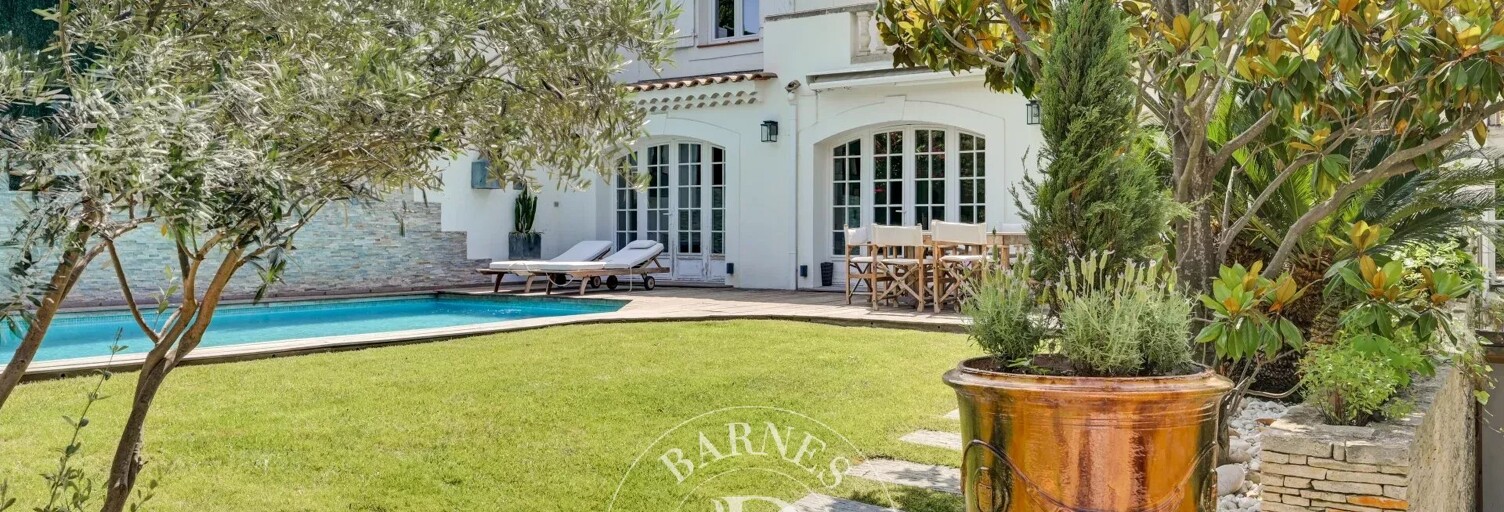 Maison 8 Pièces 314 m² à vendre à Aix-en-Provence (13100)